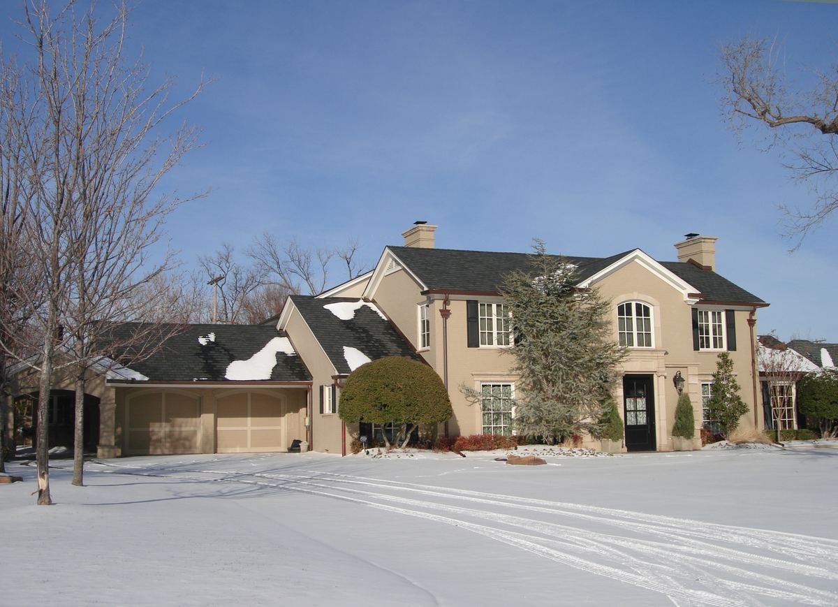 Historic Nichols Hills, Oklahoma City neighborhood street